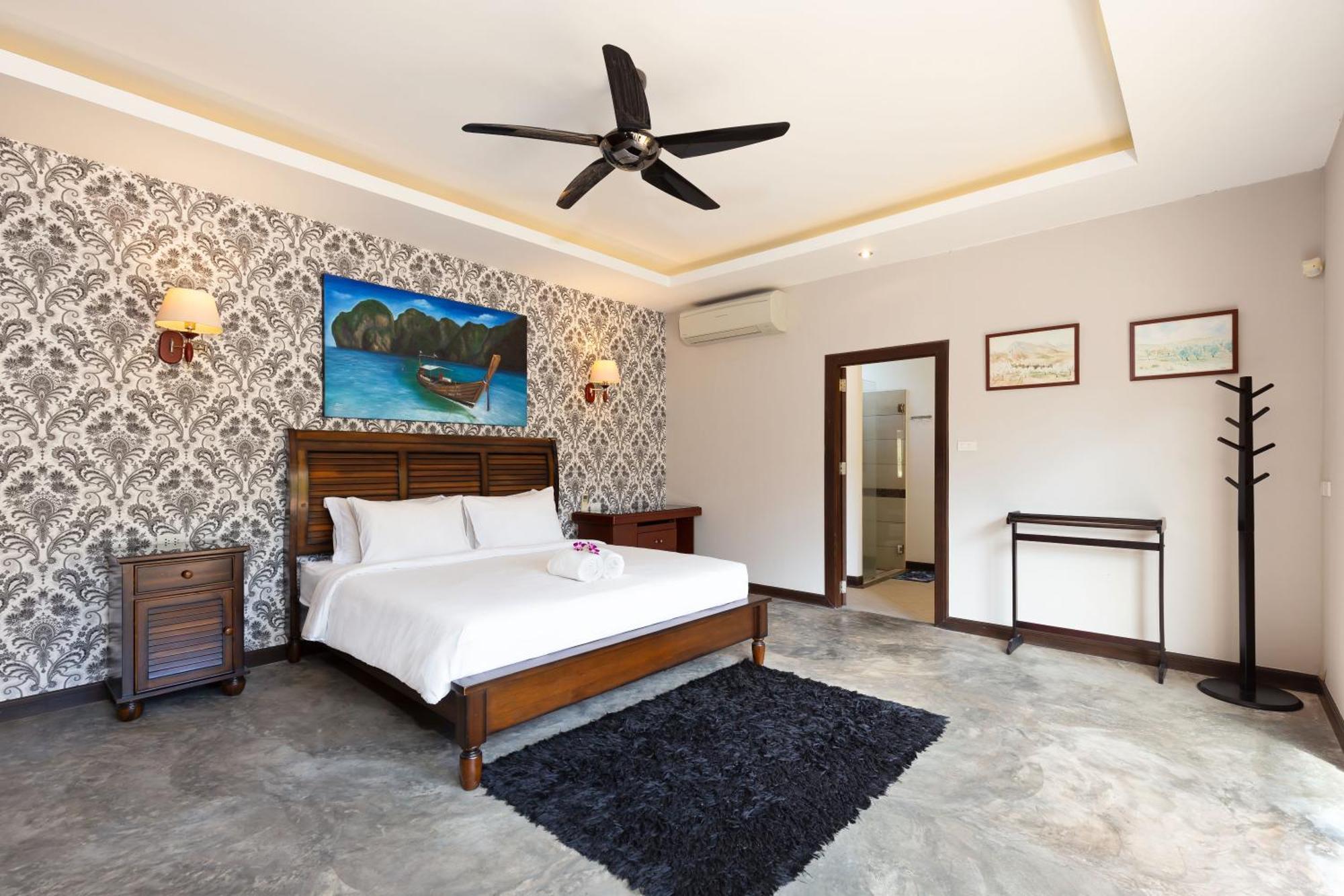 Extraordinary Courtyard 6Br Pool Villa Sri Suri, Naiharn Rawai المظهر الخارجي الصورة